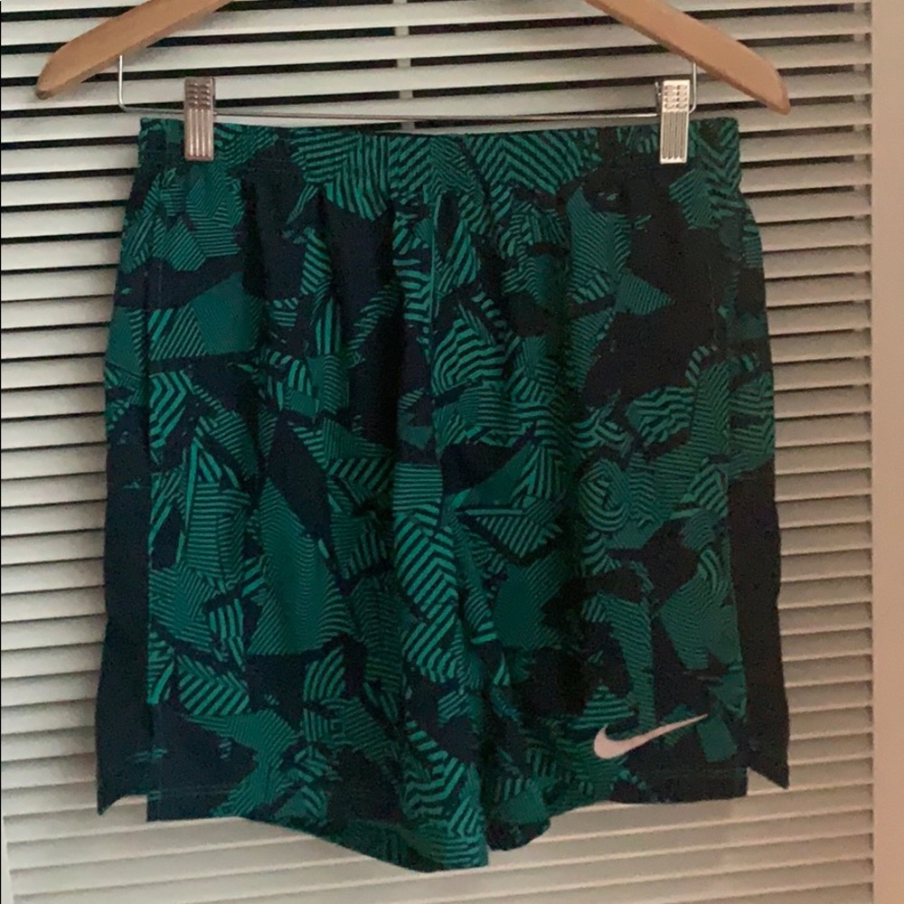 Nike Dri Fit 7in Unlined Shorts
